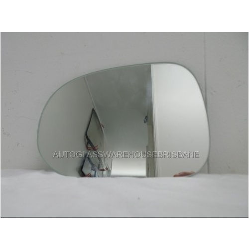 suitable for TOYOTA REGIUS - 1/1997 to 1/2005 - VAN - LEFT SIDE FLAT MIRROR GLASS ONLY - 203MM X 143MM HIGH - NEW
