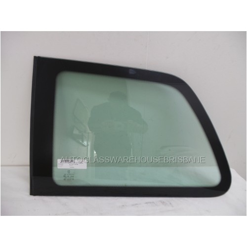 PEUGEOT 307 - 12/2001 to 2008 - 5DR WAGON - LEFT SIDE CARGO GLASS - (Second-hand)