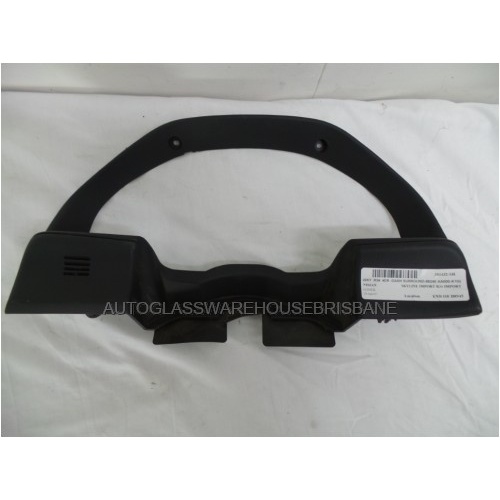 NISSAN SKYLINE R34 - 1/1998 to 1/2001 - 4DR SEDAN - DASH SURROUND - 88240 AA000-K10261 - (Second-hand)