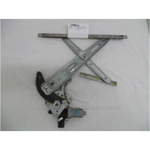 HOLDEN COLORADO RG / TRAILBLAZER - 6/2012 to CURRENT - DRIVERS - RIGHT SIDE FRONT WINDOW REGULATOR - (Second-hand)