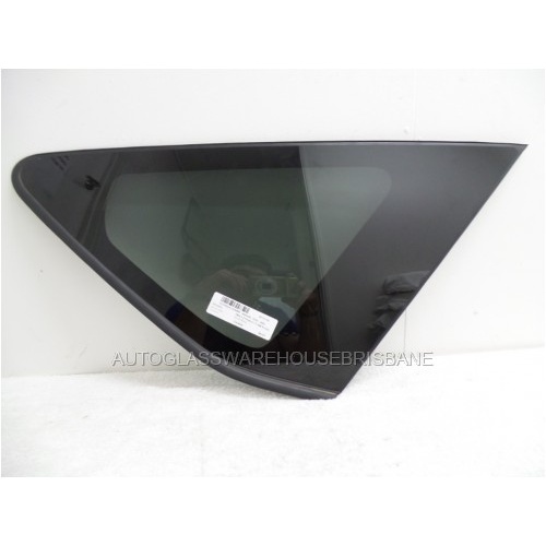 suitable for TOYOTA PRIUS ZVW40R - 5/2012 to 5/2017 - 5DR HATCH - DRIVERS - RIGHT SIDE REAR OPERA/CARGO GLASS - PRIVACY TINT - (Second-hand)