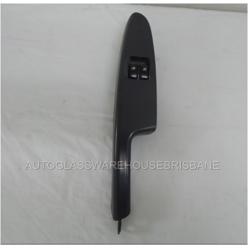KIA RIO JB - 8/2005 to 8/2011 - 5DR HATCH - DRIVERS - RIGHT SIDE FRONT SWITCH POWER WINDOW - 82721-1G010GR - (Second-hand)