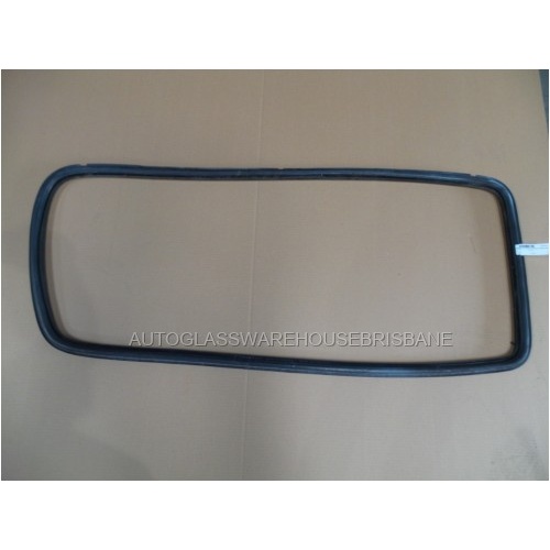 KIA PREGIO KNCT - 8/2002 to 1/2006 - VAN - RUBBER FOR RIGHT SIDE REAR CARGO FIXED - (Second-hand)