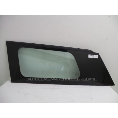 KIA CARNIVAL YP - 12/2014 TO 12/2020 - VAN - PASSENGERS - LEFT SIDE REAR CARGO GLASS - GREEN - (Second-hand)