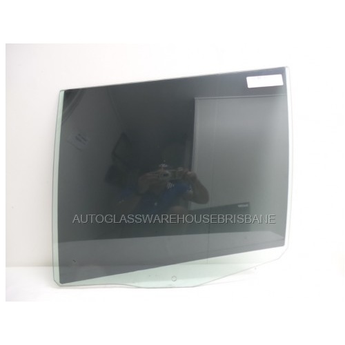 BMW 5 SERIES E39 - 5/1996 to 1/2003 - 5DR WAGON - PASSENGER - LEFT SIDE REAR DOOR GLASS - (SECOND-HAND)