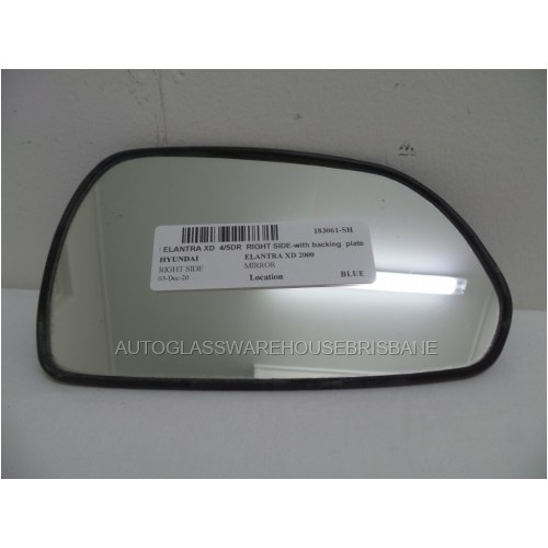 HYUNDAI ELANTRA XD - 10/2000 to 8/2006 - 5DR HATCH/4DR SEDAN - RIGHT SIDE MIRROR WITH BACKING PLATE - (Second-hand)