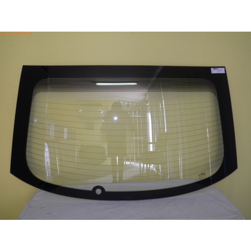 HYUNDAI ACCENT LC - 5/2000 to 8/2002 - 3DR/5DR HATCH - REAR WINDSCREEN GLASS - HEATED, WIPER HOLE - 690 CENTRE HEIGHT - CLEAR - NEW