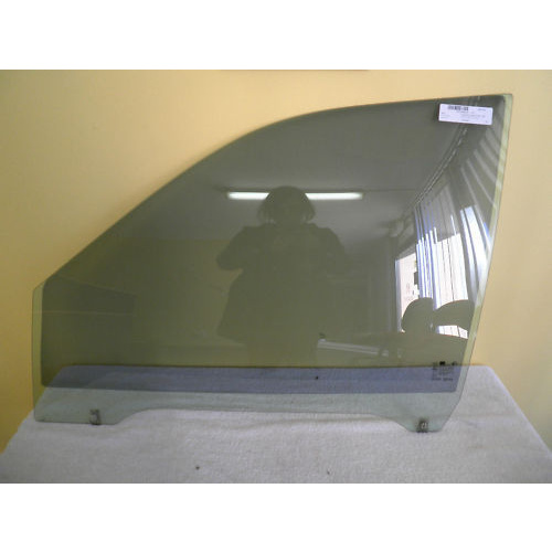 KIA CARNIVAL KV - 9/1999 to 7/2006 - 4DR WAGON - PASSENGERS - LEFT SIDE FRONT DOOR GLASS - NEW