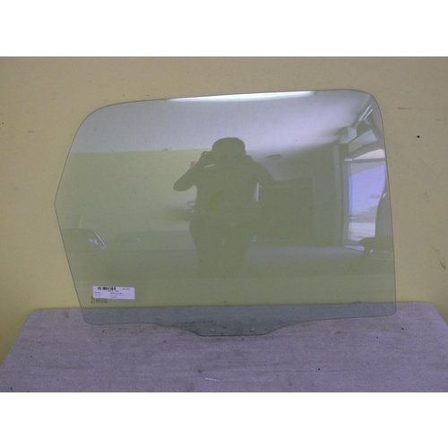 MAZDA TRIBUTE ED - 2/2001 to 6/2006 - 4DR WAGON - DRIVERS - RIGHT SIDE REAR DOOR GLASS - NEW