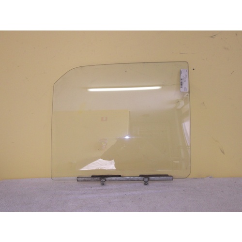 suitable for TOYOTA HILUX RN40 - 11/1979 to 7/1983 - UTE - PASSENGERS - LEFT SIDE FRONT DOOR GLASS - 1/4 TYPE - NEW