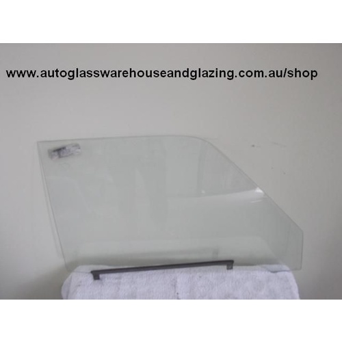 suitable for TOYOTA LITEACE KM20/KM21/YM21 - 10/1979 to 12/1985 - VAN - RIGHT SIDE FRONT DOOR GLASS - (Second-hand)