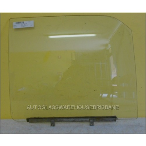 suitable for TOYOTA HILUX RN30/40 - 1/1979 to 1/1984 - 2DR SINGLE/4DR DUAL CAB - DRIVERS - RIGHT SIDE FRONT DOOR GLASS - 1/4 TYPE - NO RAIL - NEW