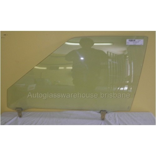 MAZDA 626 GC (AR/AS) - 2/1983 to 9/1987 - 5DR HATCH - PASSENGERS - LEFT SIDE FRONT DOOR GLASS - (Second-hand)