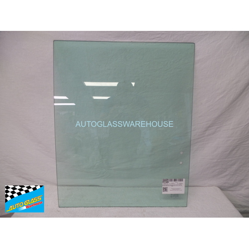 KIA ASIA BUS (MAZDA T3500 PARKWAY BUS) - 1995 TO CURRENT - LEFT/RIGHT SIDE SLIDING WINDOW GLASS (2 HOLES) - 590W X 730H - NEW