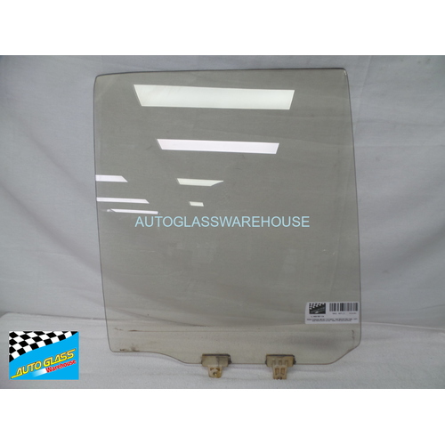 NISSAN TERRANO IMPORT - 2/1988 to 10/1995 - 5DR WAGON - LEFT SIDE REAR DOOR GLASS - 430w X  510h - (SECOND-HAND)