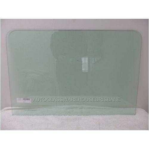 HINO 700 SERIES/F SERIES - 2/2003 to CURRENT - TRUCK - DRIVERS - RIGHT SIDE REAR DOOR GLASS - 805 MM  x 536 MM - GREEN  - NEW