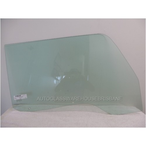 NISSAN URVAN E23 - 8/1980 to 2/1987 - SWB/LWB VAN - DRIVERS - FULL RIGHT SIDE FRONT DOOR GLASS - NEW