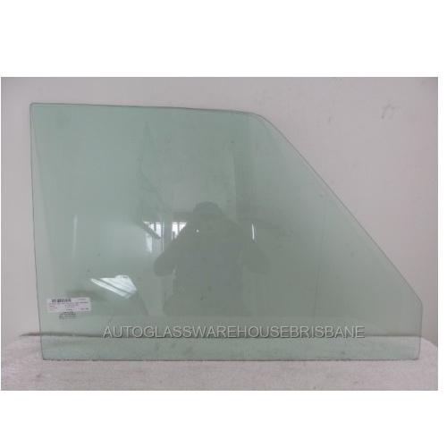 NISSAN PATROL MQ/GQ - 2/1988 to 11/1997 - 5DR WAGON - DRIVERS - RIGHT SIDE FRONT DOOR GLASS - FULL WITHOUT VENT - 820MM - NEW