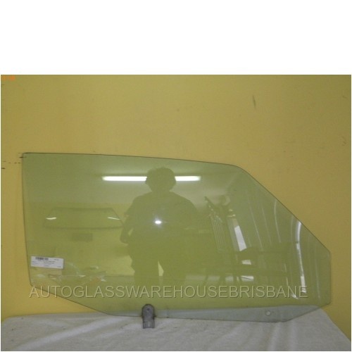 NISSAN PULSAR KN10 - 10/1981 to 10/1982 - 2DR COUPE - RIGHT SIDE FRONT DOOR GLASS - (Second-hand)