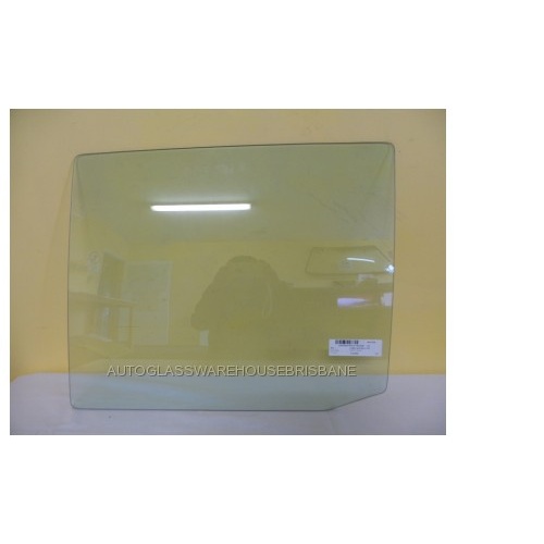 KIA CERES KNCSB111 - 1/1992 TO 6/2000 - CAB CHASSIS - LEFT SIDE FRONT DOOR GLASS - GREEN - NEW