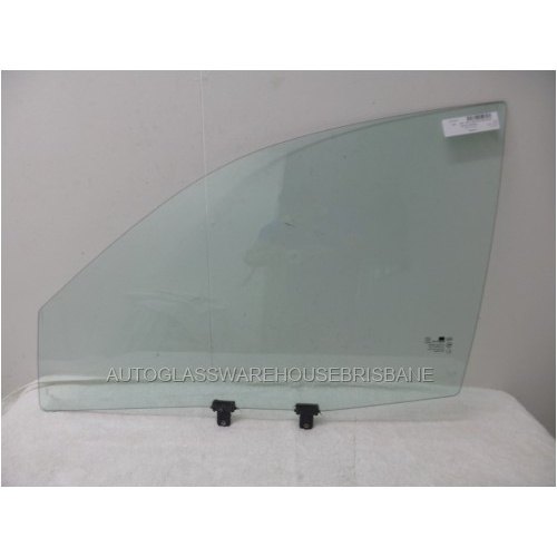KIA OPTIMA GD - 5/2001 to 2/2003 - 4DR SEDAN - PASSENGERS - LEFT SIDE FRONT DOOR GLASS - WITH 2 HOLES - NEW