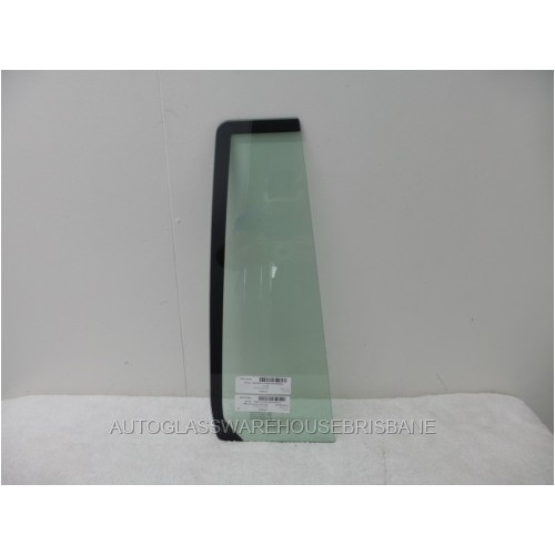 LAND ROVER DISCOVERY 3 AND 4- 3/2005 to 12/2016 - 4DR WAGON - DRIVERS - RIGHT SIDE REAR QUARTER GLASS - NO MOULD (MOULDED PART ON WINDOW) - NEW