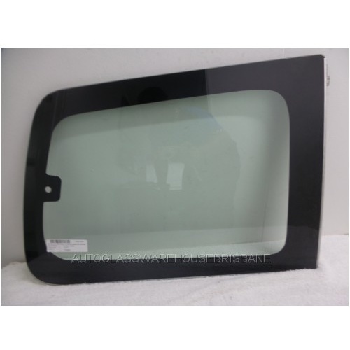 MITSUBISHI PAJERO NS/NT/NW/NX - 11/2006 to CURRENT - 4DR WAGON - DRIVERS - RIGHT SIDE CARGO GLASS - NO AERIAL - GREEN (back edge 440mm Tall) - NEW