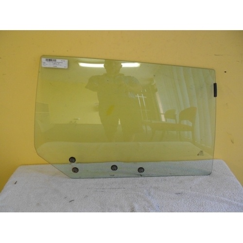FORD CAPRI SA - 1/1989 to 1/1994 - 2DR CONVERTIBLE - RIGHT SIDE FRONT DOOR GLASS - (Second-hand)