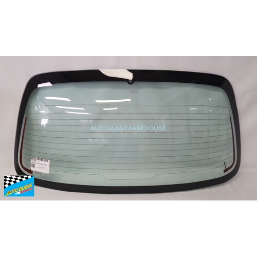 NISSAN MICRA K11 - 8/1995 to 8/1997 - 3DR/5DR HATCH - REAR WINDSCREEN GLASS - HEATED - GREEN - WITH HOLE - NEW