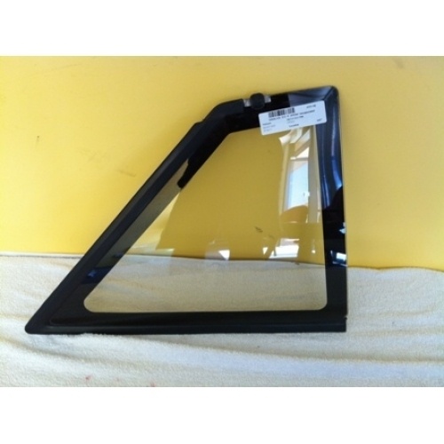 NISSAN SILVIA S13 - 1988 TO 1994 - 2DR COUPE - RIGHT SIDE OPERA GLASS - ENCAPSULATED - (Second-hand)