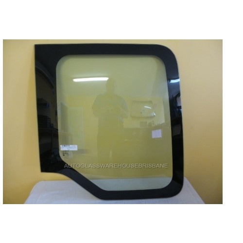 RENAULT MASTER X62 - 9/2011 to CURRENT - VAN - DRIVERS - RIGHT SIDE REAR BARN DOOR GLASS - NOT HEATED - GREEN - NEW