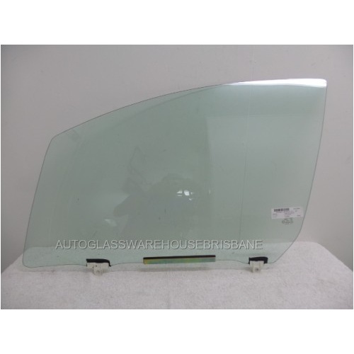 suitable for TOYOTA YARIS NCP13R - 11/2011 to 05/2020 - 5DR HATCH - PASSENGER - LEFT SIDE FRONT DOOR GLASS - GREEN - NEW