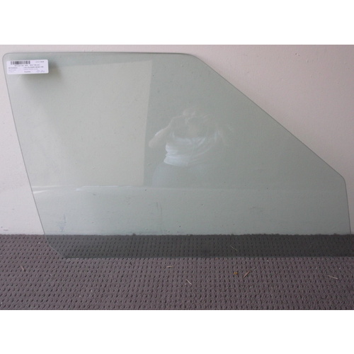 MITSUBISHI COLT RB/RC/RD/RE - 12/1980 TO 1990 - 4DR SEDAN/HATCH - DRIVERS - RIGHT SIDE FRONT DOOR GLASS (700W) - NEW