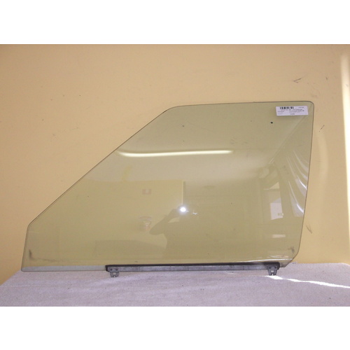 MITSUBISHI COLT RA/RB/RC/RD/RE - 12/1980 to 1990 - SEDAN/HATCH - PASSENGERS - LEFT SIDE FRONT DOOR GLASS (770 mm long) - (SECONDHAND)