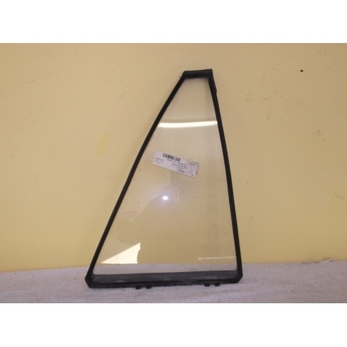 DAIHATSU CHARADE G11 - 1/1985 to 1/1987 - 5DR HATCH - DRIVERS - RIGHT SIDE REAR QUARTER GLASS - NEW