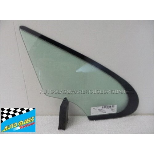 PEUGEOT 307 - 12/2001 TO 2008 - HATCH/WAGON - DRIVERS - RIGHT SIDE FRONT QUARTER GLASS - ENCAPSULATED - MIRROR 6 HOLE - NEW