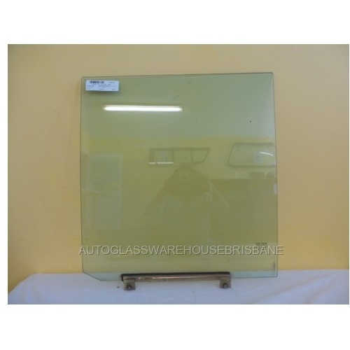 LAND ROVER DISCOVERY DISCO 1/2 - 3/1991 to 11/2004 - 4DR WAGON - DRIVERS - RIGHT SIDE REAR DOOR GLASS - NEW