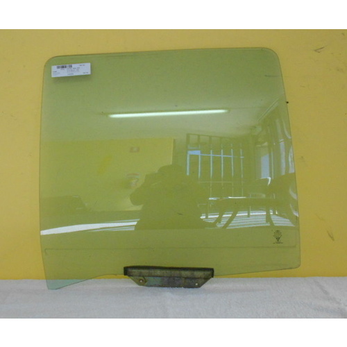 FORD FAIRLANE NA - NB - NC1 - 6/1988 to 12/1994 - 4DR SEDAN - RIGHT SIDE REAR DOOR GLASS - NEW