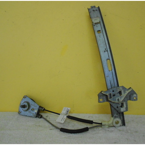 suitable for TOYOTA CAMRY SDV10 - 2/1993 to 8/1997 - 4DR WAGON- RIGHT SIDE REAR WINDOW REGULATOR - MANUAL - (SECOND-HAND)