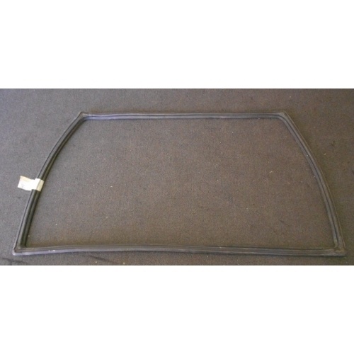 NISSAN PULSAR KN10 - 10/1981 to 10/1982 - 3DR HATCH - RUBBER FOR REAR WINDSCREEN - (Second-hand)