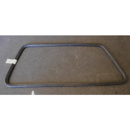 MAZDA 323 - VAN 1977>1985 - REAR WINDSCREEN RUBBER - (Second-hand)