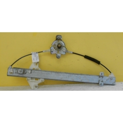 HYUNDAI ACCENT LC - 5/2000 to 4/2006 - 5DR HATCH - DRIVERS - RIGHT SIDE REAR WINDOW REGULATOR - MANUAL - (Second-hand)