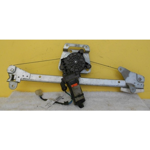 HOLDEN COMMODORE VT/VX - 4DR SED/WAG 2000>2001 - RIGHT SIDE REAR DOOR ELECTRIC WINDOW REGULATOR-(Square Plug) - (Second-hand)