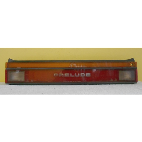 HONDA PRELUDE - 2 DOOR COUPE 9/87 TO 11/91  REAR BOOT GARNISH - (Second-hand)