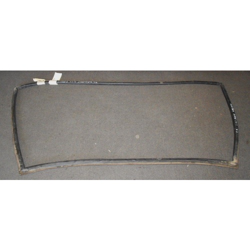 MITSUBISHI GALANT GC/GD - 7/1974 to 1977 - 4DR SEDAN -  FRONT WINDSCREEN RUBBER - (Second-hand)