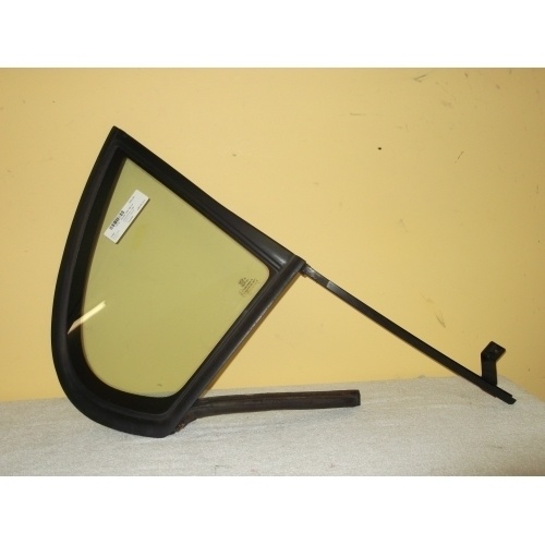 FORD FALCON AU/BA/BF - 9/1998 TO 5/2008 - 4DR SEDAN - DRIVERS - RIGHT SIDE REAR QUARTER GLASS - (SECOND-HAND)