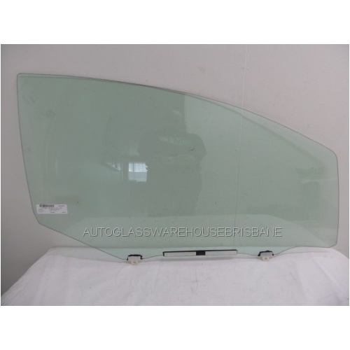 suitable for TOYOTA YARIS NCP13R - 11/2011 TO 12/2019 - 3DR HATCH - DRIVERS - RIGHT SIDE FRONT DOOR GLASS - WITH FITTING - GREEN - NEW