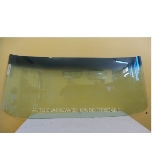 FORD MUSTANG - 1969 to 1970 - FASTBACK / MACH 1 - FRONT WINDSCREEN GLASS - (1541 x 558) - LIMITED STOCK - NEW