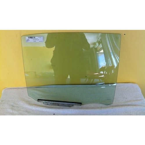 suitable for TOYOTA ECHO NCP10/NCP12/NCP13 - 10/1999 to 9/2005 - 4DR SEDAN - RIGHT SIDE REAR DOOR GLASS - NEW