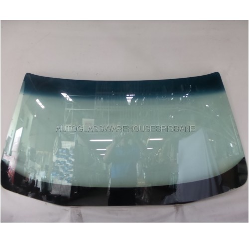 FORD MUSTANG - 1/1971 to 1/1972 - 2DR HARD-TOP/CONVERTIBLE - FRONT WINDSCREEN GLASS (1545 X 690) - VERY LOW STOCK - NEW